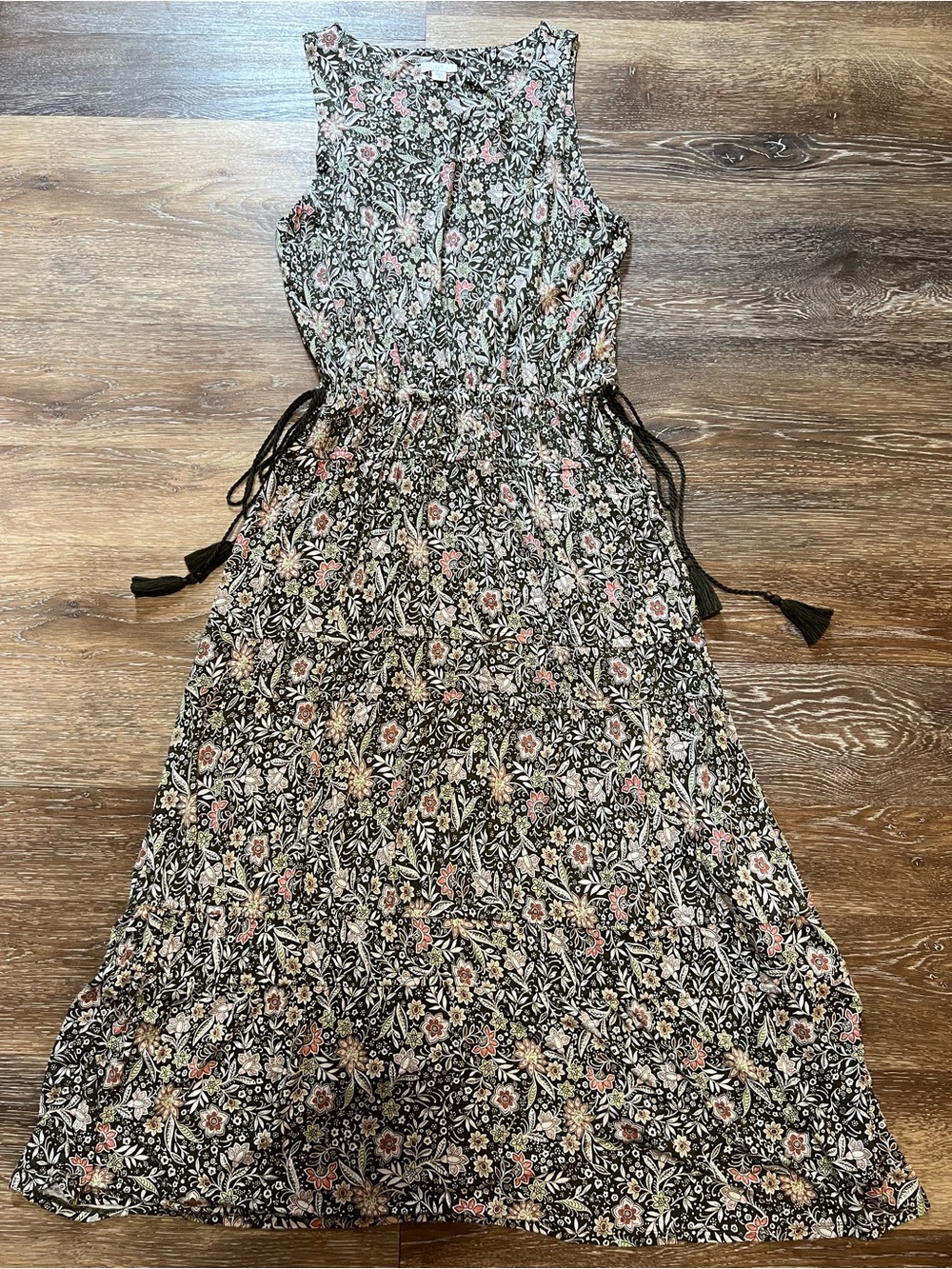 J. Jill Sleeveless V Neck Floral Tassel Waist Tiered Maxi